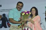 Smita Thackeray at the launch of Tolpar Knife Training & unarmed combat training session in Mumbai on 28th April 2014 (58)_535f798acfbe7.JPG