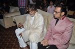 Amitabh Bachchan and Gulshan Grover at the First Look Launch of film Leader in Mumbai on 4th May 2014 (56)_5367959fdca84.JPG