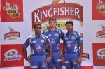 Mumbai indians at kingfisher bowl out event in Phoenix, Mumbai on 8th May 2014 (22)_536c590b5ce49.JPG