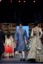walks for Vikram Phadnis at Pidilite CPAA Show in NSCI, Mumbai on 11th May 2014  (81)_5370b538c5f5a.JPG