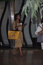 Mugdha Godse snapped shopping in Infinity Mall, Andheri, Mumbai on 13th May 2014 (10)_5373608ba0f77.JPG