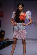 at Modart fashion show in Sea Princess, Mumbai on 13th May 2014 (109)_537363ea411e2.JPG