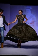 at Modart fashion show in Sea Princess, Mumbai on 13th May 2014 (131)_537363f5258c5.JPG
