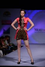 at Modart fashion show in Sea Princess, Mumbai on 13th May 2014 (88)_537363de66e65.JPG