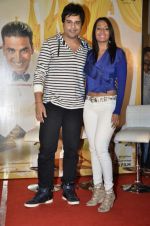 Krushna Abhishek, Kashmira Shah at Akshay Kumar_s film It_s Entertainment trailor Launch in Mumbai on 19th May 2014 (47)_537aeeff8166f.jpg