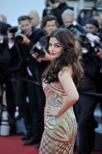 Aishwarya Rai attends the Two Days, One Night  premiere during the 67th Annual Cannes Film Festival on May 20, 2014 in Cannes, France_537cb40dba6ad.jpg