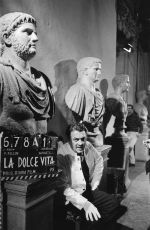 Federico_Fellini_-_La_Dolce_Vita_-_1960_537f301fb4064.jpg