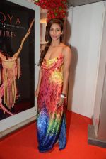 Sandhya Shetty at Zoya launches its new store & stunning new collection Fire in Mumbai on 22nd May 2014 (136)_537f280227615.JPG