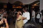 Sushmita Sen spends time with kids in PVR, Mumbai on 22nd May 2014 (10)_537efa9e2f533.JPG