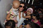 Sushmita Sen spends time with kids in PVR, Mumbai on 22nd May 2014 (19)_537efaa2e75ce.JPG
