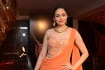 Zoya Afroz at Zoya launches its new store & stunning new collection Fire in Mumbai on 22nd May 2014 (184)_537f287721877.JPG