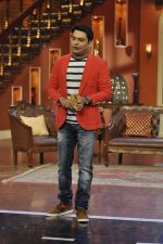 Kapil Sharma on the sets of Comedy Nights with Kapil in Mumbai on 23rd May 2014 (3)_53808587ad93d.JPG