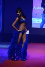 at Pefect Miss Mumbai beauty contest in St Andrews, Mumbai on 24th May 2014 (59)_5381c31159405.JPG