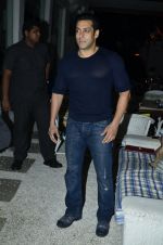 Salman Khan at Heropanti success bash in Plive, Mumbai on 25th May 2014 (239)_5382ea0949c74.JPG