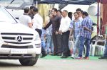 Salman Khan snapped as he meets a special child at Mehboob Studio on 28th May 2014 (7)_5386d42016328.JPG