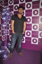 Arjun Kapoor at Divani store launch in Santacruz, Mumbai on 29th May 2014 (185)_538936f24492e.JPG