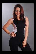 Aksha Photoshoot (32)_538b19a089557.jpg