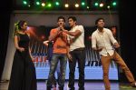 Arfi Lamba, Kiara Advani, Vijender Singh, Mohit Marwah with Fugly team visits Shiamak_s show Selcouth finale on 1st June 2014 (350)_538bf1e9b1050.JPG