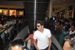 Vijender Singh with Fugly team visits Viviana Mall in Thane on 1st June 2014 (258)_538bf0e0b18d0.JPG