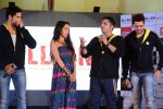 Sidharth Malhotra, Shraddha Kapoor, Riteish Deshmukh, Mohit Suri at Ek Villian music concert in Mumbai on 4th June 2014 (129)_53901a4918b6b.JPG