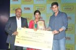 Mahesh babu at Idea Students awards 2014 on 4th June 2014 (202)_53915340cbdff.JPG