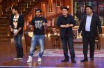 Riteish Deshmukh,Sajid Khan, Saif Ali Khan,  Ram Kapoor at the Promotion of Humshakals on the sets of Comedy Nights with Kapil in Filmcity on 6th June 2014 (6)_5393037cb36e5.JPG