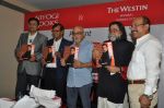 Pritish Nandy laucnhes book on Aamir Khan written by Pradeep Chandra in Westin, Mumbai on 8th June 2014 (47)_53955ac3b37b4.JPG