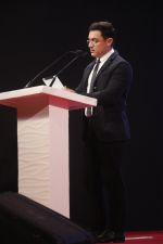 Aamir Khan at the Launch of Dilip Kumar_s biography The Substance and The Shadow in Grand Hyatt, Mumbai on 9th June 2014(473)_53973798d1226.JPG