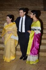 Aamir Khan, Kiran Rao at the Launch of Dilip Kumar_s biography The Substance and The Shadow in Grand Hyatt, Mumbai on 9th June 2014 (89)_539739c91551c.JPG