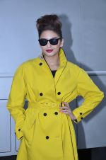 Huma Qureshi snapped at a photoshoot in mehboob studio on 11th June 2014 (8)_53994c247d455.JPG