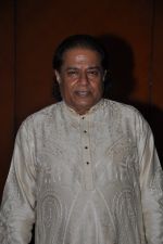Anup Jalota at Shatrughan_s success bash hosted by Pahlaj Nahlani in Spice, Mumbai on 14th June 2014 (15)_539cfff23ffe4.JPG