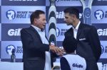 Rahul Dravid, Salim Khan at Gillette promotional event in Andheri Sports Complex on 17th June 2014 (22)_53a18055bcd89.JPG