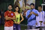 Ranbir Kapoor, Deeksha Seth plays soccer with Armaan Jain to promote Lekar Hum Deewana Dil in Chembur, Mumbai on 17th June 2014 (192)_53a178d1d9fbf.JPG