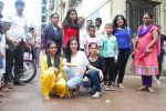 Amrita Rao spends time with kids of NGO pratham in Mumbai on 19th June 2014 (85)_53a2d6a98d469.JPG
