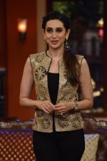 Karishma Kapoor on the sets of Comedy Nights with Kapil in Mumbai on 18th June 2014 (8)_53a2a884edb08.JPG