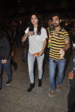 Anushka Sharma snapped at the airport on 21st June 2014 (32)_53a6b906e034d.JPG