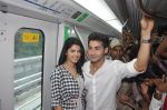 Deeksha Seth and Armaan Jain take metro ride in Andheri, Mumbai on 20th June 2014 (58)_53a63b968d21d.JPG