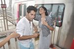Deeksha Seth and Armaan Jain take metro ride in Andheri, Mumbai on 20th June 2014 (72)_53a63b9775b42.JPG