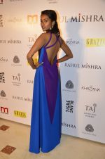 at Rahul Mishra celebrates 6 years in fashion with Grazia in Taj Lands End on 26th June 2014 (348)_53ad76b43c75d.JPG