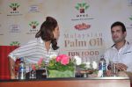 Huma Qureshi, Irfan Pathan at Malaysian Palm oil launch in ITC on 27th June 2014 (149)_53ae757a09513.JPG
