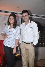 Huma Qureshi, Irfan Pathan at Malaysian Palm oil launch in ITC on 27th June 2014 (172)_53ae750e24d74.JPG