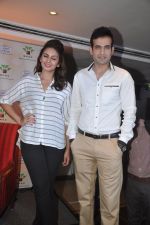 Huma Qureshi, Irfan Pathan at Malaysian Palm oil launch in ITC on 27th June 2014 (185)_53ae7582bad39.JPG