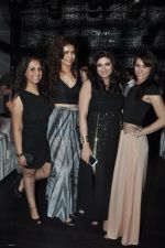 Munisha Khatwani, Vahbiz Dorabajee, Karishma Tanna, Lauren at Vivian Dsena_s birthday party in Villa 69, Mumbai on 28th June 2014 (63)_53b2a16608bb7.JPG