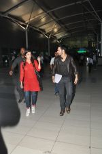 Alia Bhatt and Varun Dhawan snapped at the airport as they return from Kolkata on 1st July 2014 (6)_53b3bfc6edebf.JPG