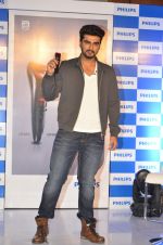 Arjun Kapoor as brand ambassador of Philips India for its male grooming range on 7th July 2014 (14)_53bb9b157d3c8.JPG