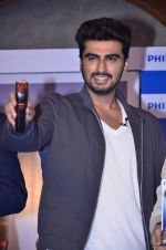Arjun Kapoor as brand ambassador of Philips India for its male grooming range on 7th July 2014 (33)_53bb9b201864e.JPG