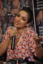 Malaika Arora Khan launches special Savvy issue in Magna House, Mumbai on 7th July 2014 (77)_53bb83f40c40a.JPG