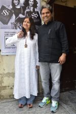Rekha Bharadwaj, Vishal Bharadwaj at the promotion of Haider on 8th July 2014 (71)_53bbd6419df31.JPG