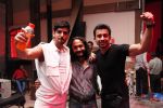 Zayed Khan, Gurmmeet Singh ( Director) and Ranvijay Singh in the still from movie Sharafat Gayi Tel Lene_53c2628888443.jpg