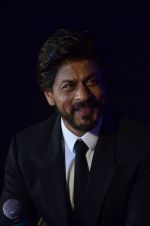 Shah Rukh Khan at Gitanjali Bollywood night in Palladium, Mumbai on 19th July 2014 (218)_53cc02e3a68d0.JPG